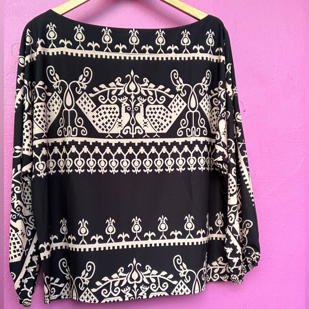 NWT top